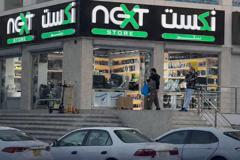 Buy gaming chairs and desks in kuwait