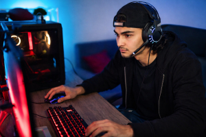 Prebuilt vs Custom Gaming PC Which Option Is Right for You